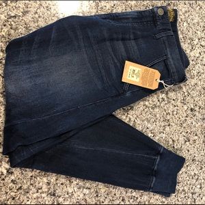 Men’s True Religion Joggers